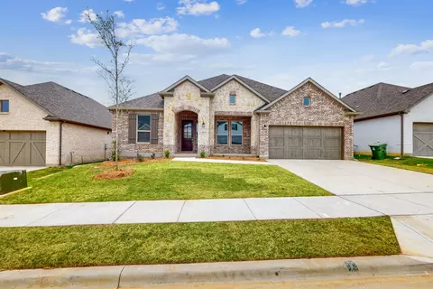 413 Piedmont Dr, Oak Point, TX 75068