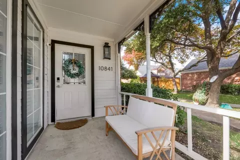 10841 Gable Dr, Dallas, TX 75229
