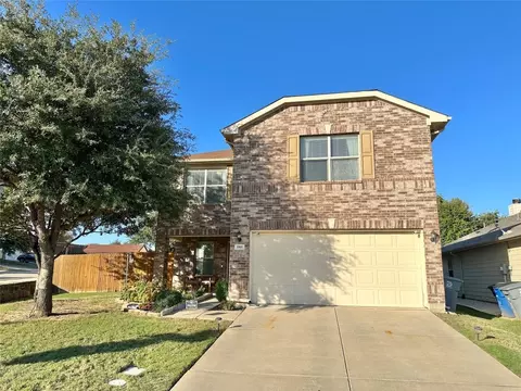 1901 Beach Dr, Grand Prairie, TX 75051