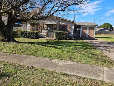 4307 Idaho Ave, Dallas, TX 75216
