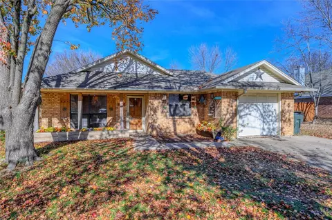 301 Utah St, Sherman, TX 75090