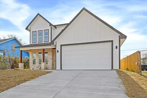 1462 Avenue E, Fort Worth, TX 76104