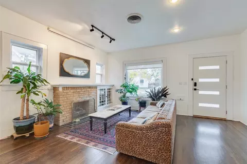 313 Emma St, Fort Worth, TX 76111
