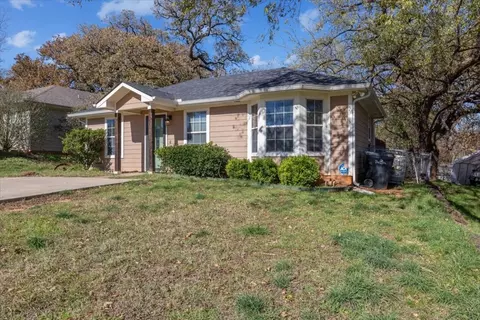 421 E Munson St, Denison, TX 75021