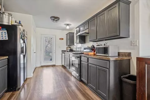 421 E Munson St, Denison, TX 75021 photo 7