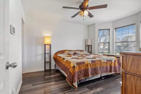 421 E Munson St, Denison, TX 75021 photo 10