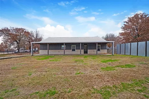 258 County Road 3594, Paradise, TX 76073