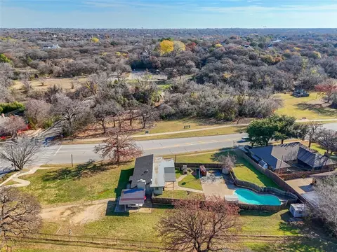 4100 W Mayfield Rd, Arlington, TX 76016