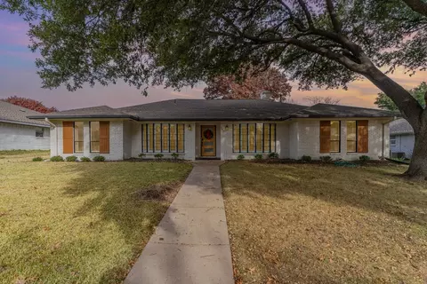 2617 Regal Rd, Plano, TX 75075