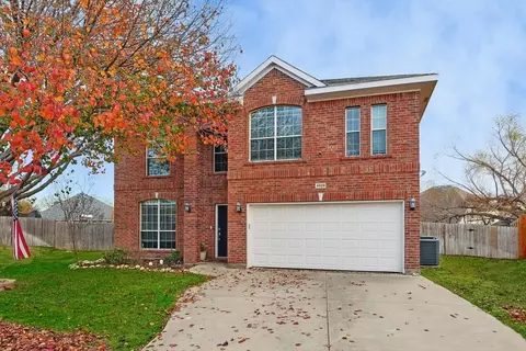 4929 Sunset Ridge Dr, Fort Worth, TX 76123