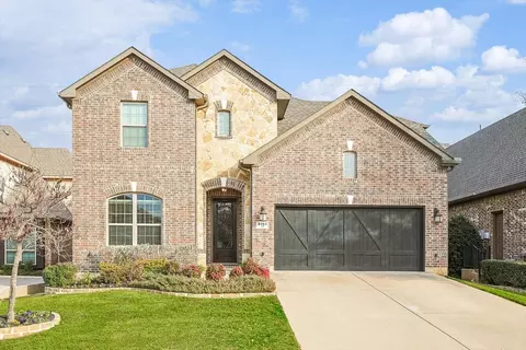 4465 Vineyard Creek Dr, Grapevine, TX 76051