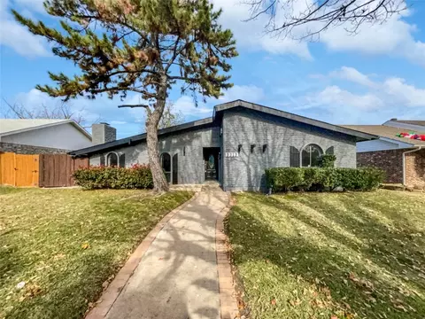 3213 Flagstone Dr, Garland, TX 75044