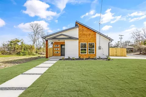 1825 Johnson St, Greenville, TX 75401