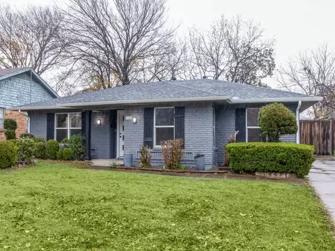 2410 N Prairie Creek Rd, Dallas, TX 75227