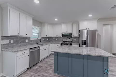 9430 Pr 6907, Eustace, TX 75124 photo 3