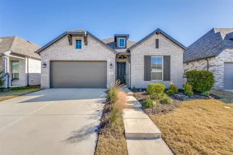1404 Longspur Dr, Argyle, TX 76226