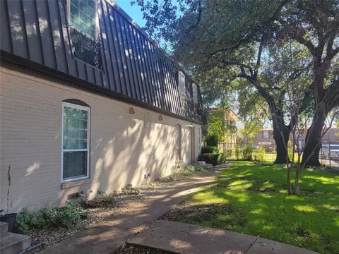 5212 Fleetwood Oaks Ave #102, Dallas, TX 75235