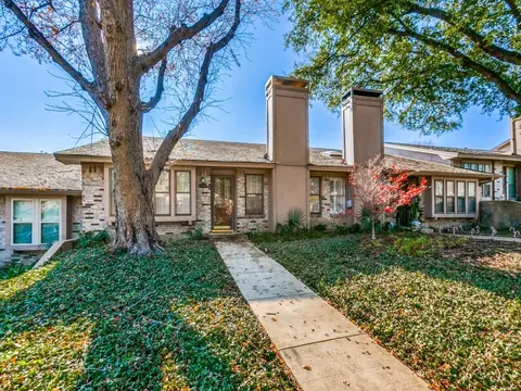 7514 Highmont St, Dallas, TX 75230
