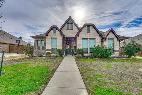 1120 Richard Pittmon Dr, Desoto, TX 75115