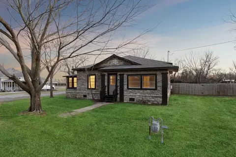 320 E 3rd St, Anna, TX 75409