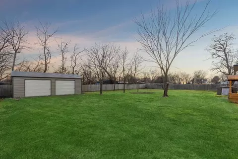 320 E 3rd St, Anna, TX 75409 photo 3