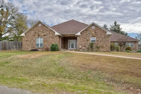 13406 Dustin Rd, Troup, TX 75789