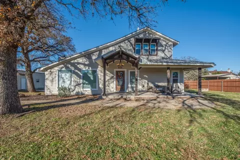 806 Grindstone Rd, Brock, TX 76087