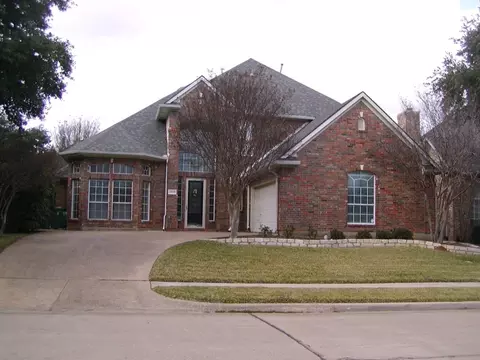 2409 Pine Hollow Ct, Arlington, TX 76006