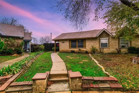 4400 Chapman St, The Colony, TX 75056