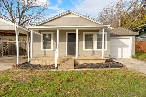 213 Lockwood St, White Settlement, TX 76108