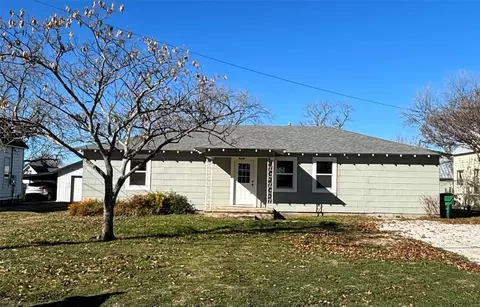 618 N Grafton St, Dublin, TX 76446