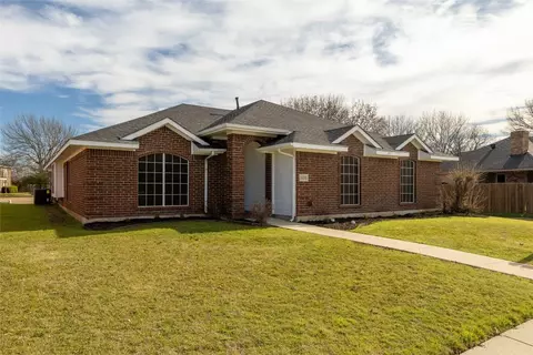 1426 Warwick Dr, Lancaster, TX 75134