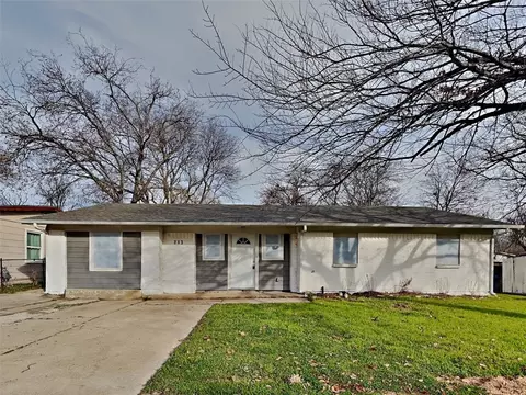 4713 Burton Ave, Fort Worth, TX 76105
