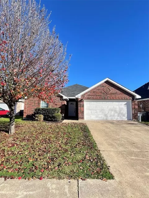 1006 Montclova Ct, Dallas, TX 75217