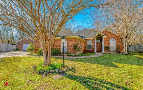 1053 Azalea Garden Dr, Shreveport, LA 71115