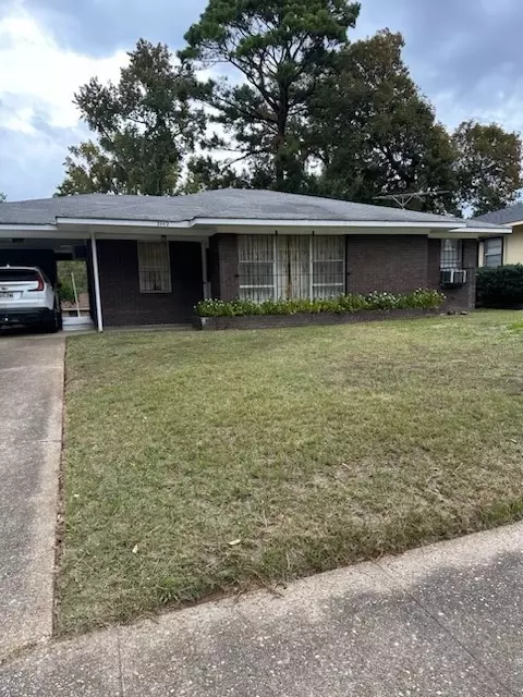 3842 Elmer Ln, Shreveport, LA 71109