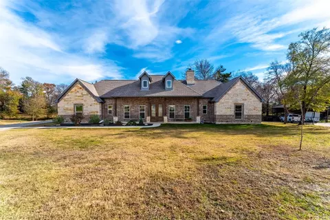 110 Nob Hill Cir, Combine, TX 75159