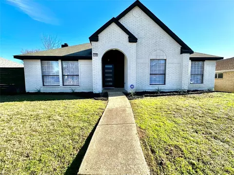2108 Cedarwood Dr, Garland, TX 75040