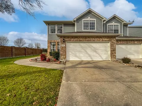 9801 Cambria Ct, Plano, TX 75025