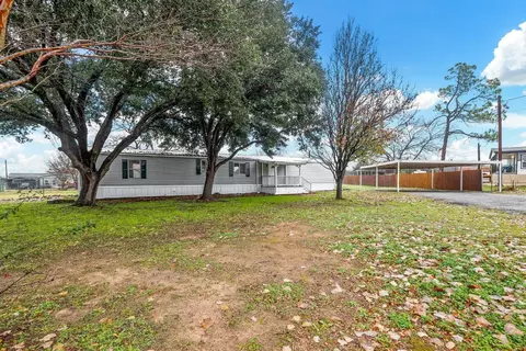 534 Oxbow Ct, Burleson, TX 76028