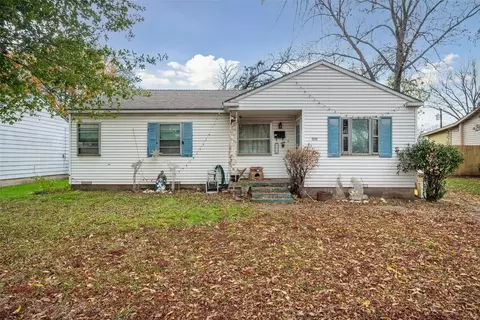 123 Bowman St, Irving, TX 75060