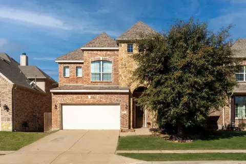 616 Mist Flower Dr, Little Elm, TX 75068