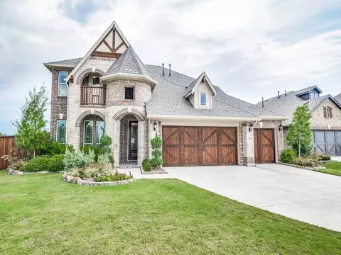 609 Lake Cove Dr, Little Elm, TX 75068
