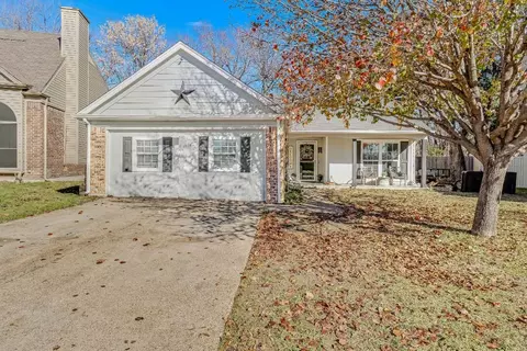 2105 Smokey Mountain Trl, Mesquite, TX 75149