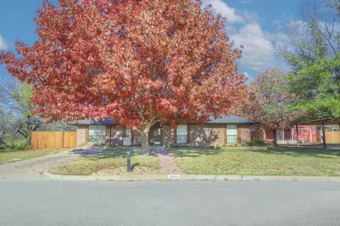 3905 NE 7th St, Mineral Wells, TX 76067