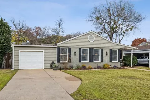 6420 Locke Ave, Fort Worth, TX 76116