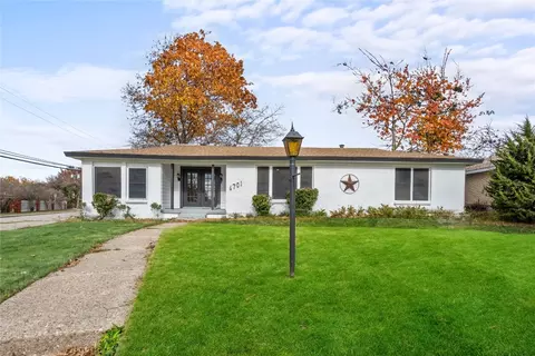 6701 Park Place Dr, Richland Hills, TX 76118
