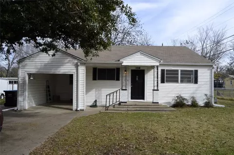 1100 Esma St, Greenville, TX 75401