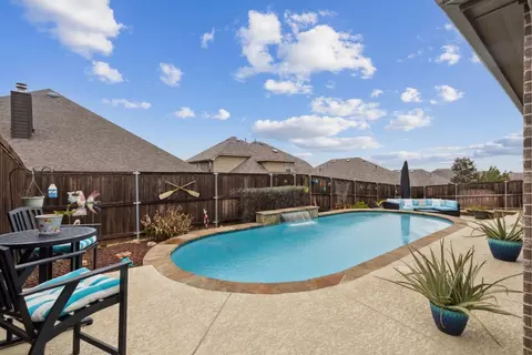 9809 Forester Trl, Little Elm, TX 75068