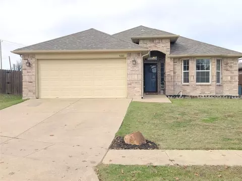 9201 Vista Mill Trl, Fort Worth, TX 76179